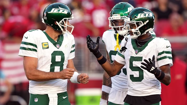 Aaron Rodgers and Garrett Wilson