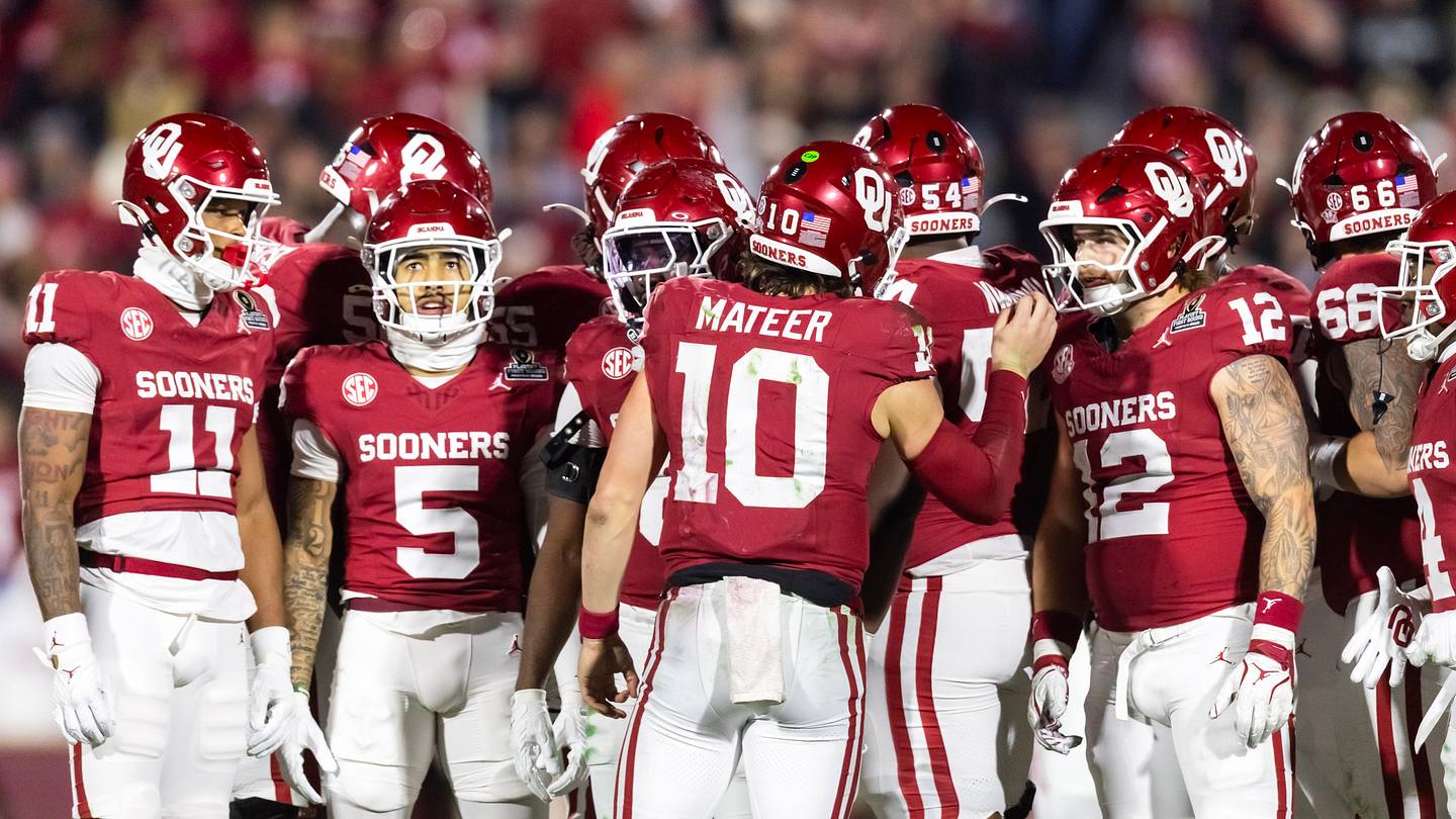 OU's offense doesn't have to approach historic levels for the Sooners to reach 10 wins again
