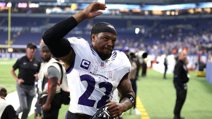 Baltimore Ravens running back Derrick Henry (22)