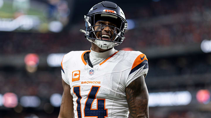 Denver Broncos v Las Vegas Raiders