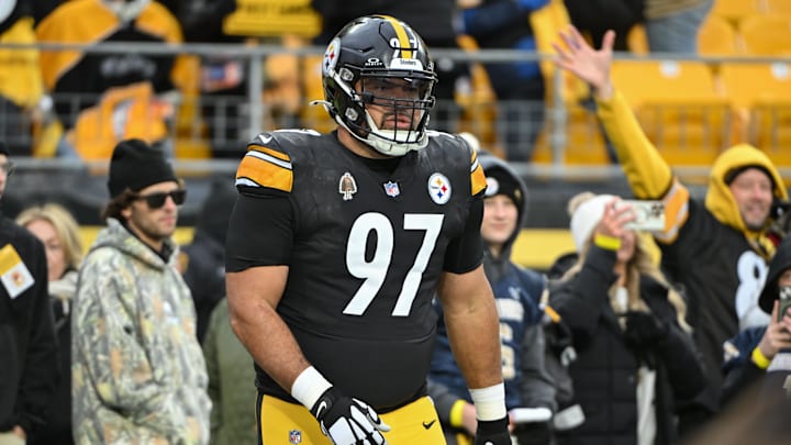 Nov 30, 2025; Pittsburgh, Pennsylvania, USA; Pittsburgh Steelers defensive tackle Cameron Heyward (97) warms up for a game against the Buffalo Bills at Acrisure Stadium. Mandatory Credit: Barry Reeger-Imagn Images Nov 30, 2025; Pittsburgh, Pennsylvania, USA; Pittsburgh Steelers defensive tackle Cameron Heyward (97) warms up for a game against the Buffalo Bills at Acrisure Stadium. Mandatory Credit: Barry Reeger-Imagn Images