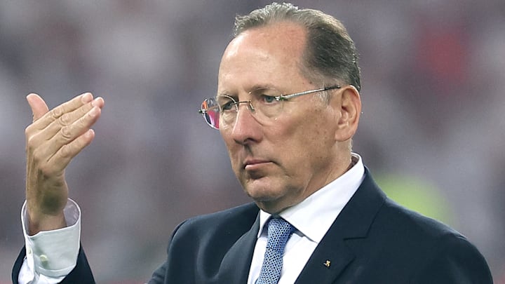 John Textor semble de plus en plus fatigué de la situation. 