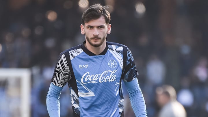 Kvaratskhelia é o nome de maior impacto no mercado de transferências atualmente