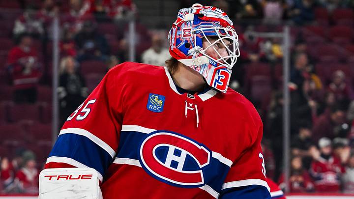 Nov 13, 2025; Montreal, Quebec, CAN; Montreal Canadiens goalie Sam Montembeault (35) looks on during warm-up before the game against the Dallas Stars at Bell Centre. Mandatory Credit: David Kirouac-Imagn Images Nov 13, 2025; Montreal, Quebec, CAN; Montreal Canadiens goalie Sam Montembeault (35) looks on during warm-up before the game against the Dallas Stars at Bell Centre. Mandatory Credit: David Kirouac-Imagn Images