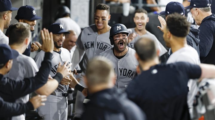Aug 30, 2025; Chicago, Illinois, USA; New York Yankees catcher Austin Wells (28) celebrates with teammates after hitting a solo home run against the Chicago White Sox during the seventh inning at Rate Field. Mandatory Credit: Kamil Krzaczynski-Imagn Images