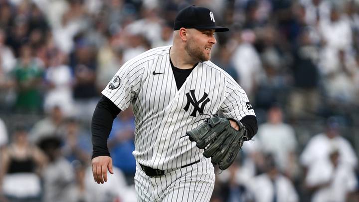 Aug 8, 2026; Bronx, New York, USA; New York Yankees pitcher David Bednar (53) reacts after surrendering an RBI single to Atlanta Braves designated hitter Dominic Smith (not pictured) during the ninth inning at Yankee Stadium. Mandatory Credit: John Jones-Imagn Images