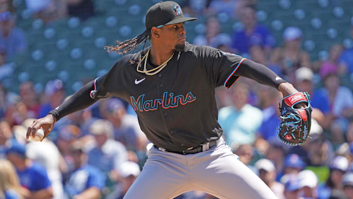 Aug 5, 2022; Chicago, Illinois, USA; Miami Marlins starting pitcher Edward Cabrera (27) throws the