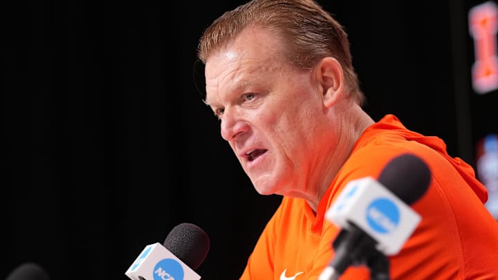 Apr 2, 2026; Indianapolis, IN, USA; Illinois head coach Brad Underwood during a press conference ahead of the Final Four of the men's 2026 NCAA Tournament at Lucas Oil Stadium. Mandatory Credit: Robert Deutsch-Imagn Images Apr 2, 2026; Indianapolis, IN, USA; Illinois head coach Brad Underwood during a press conference ahead of the Final Four of the men's 2026 NCAA Tournament at Lucas Oil Stadium. Mandatory Credit: Robert Deutsch-Imagn Images