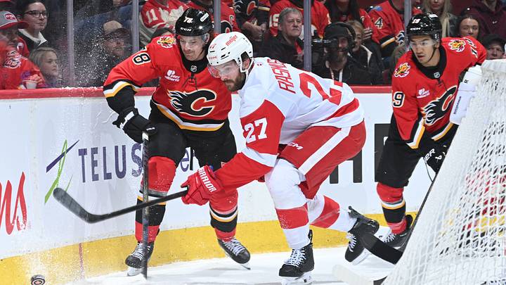 Detroit Red Wings v Calgary Flames Detroit Red Wings v Calgary Flames