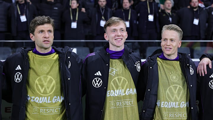Maxi Beier (Mitte) ist der Bundesliga-Rookie des Monats März. Maxi Beier (Mitte) ist der Bundesliga-Rookie des Monats März.
