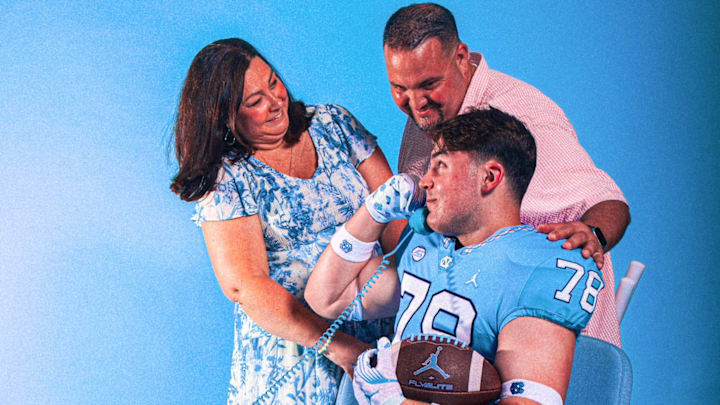 Nick Fiumara's North Carolina official visit pics. Nick Fiumara's North Carolina official visit pics.