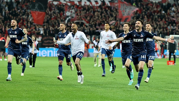 Der Kölner Jubel nach dem Sieg im Rheinischen Derby war groß.