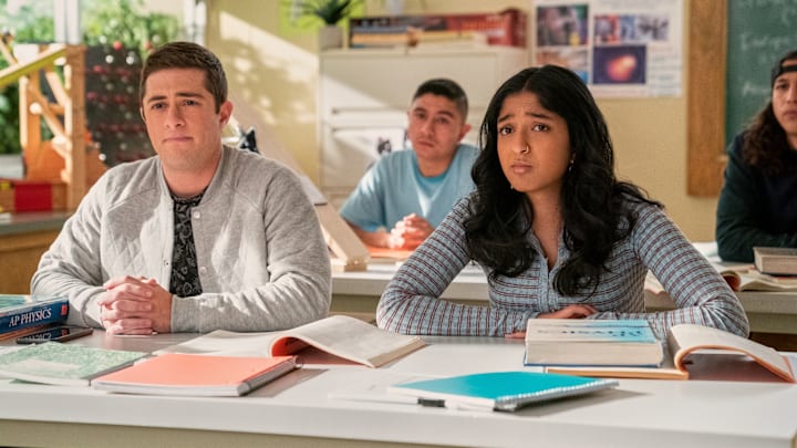 Never Have I Ever. (L to R) Jaren Lewison as Ben Gross, Maitreyi Ramakrishnan as Devi in episode 306 of Never Have I Ever. Cr. Lara Solanki/Netflix © 2022