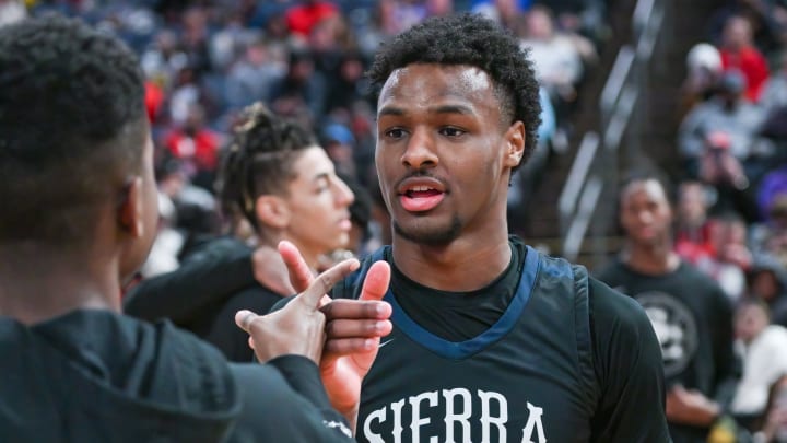 Sierra Canyon   s Bronny James is introduced prior to the team's game against Akron St. Vincent-St. Mary in the Ohio Play-by-Play Classic on Dec. 17 at Nationwide Arena.