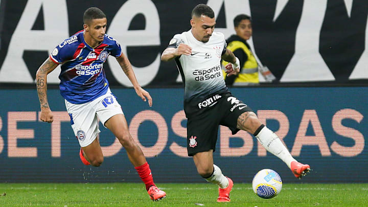 Matheuzinho é titular absoluto do Corinthians