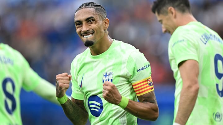 Deportivo Alaves v FC Barcelona - LaLiga EA Sports