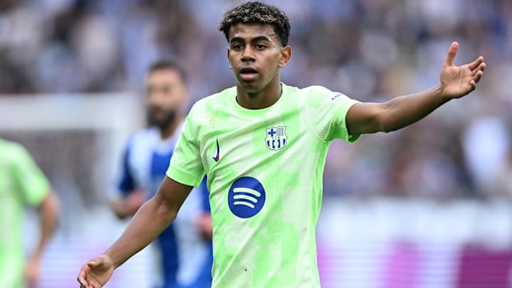 Deportivo Alaves v FC Barcelona - LaLiga EA Sports Deportivo Alaves v FC Barcelona - LaLiga EA Sports