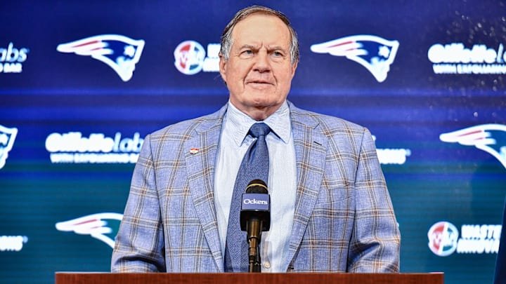 Bill Belichick fue hasta enero de 2024, entrenador de los New England Patriots de la NFL