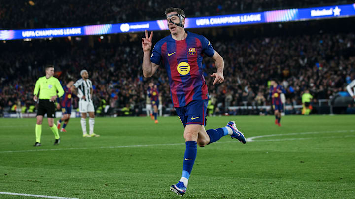 Robert Lewandowski avalia futuro enquanto desperta interesse da Juventus