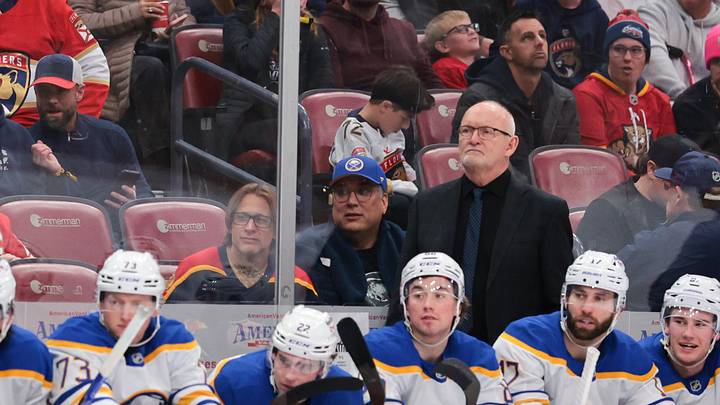 Buffalo Sabres head coach Lindy Ruff looks on from the bench: Sam Navarro-Imagn Images