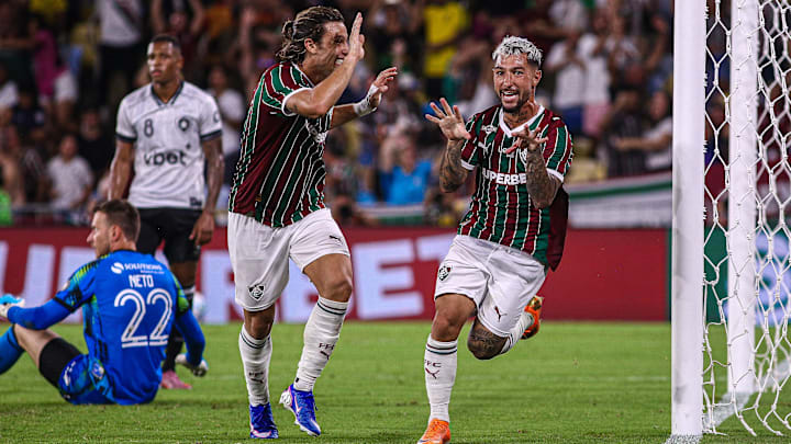 Lucho Acosta marcou o gol da vitória no Clássico Vovô