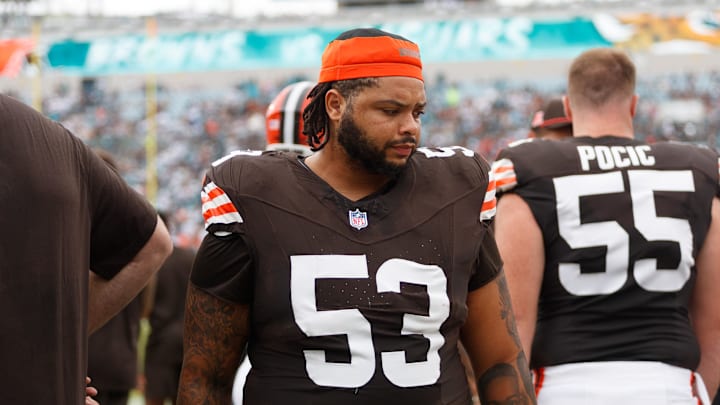 Sep 15, 2024; Jacksonville, Florida, USA; Cleveland Browns full back Nick Harris (53)  before the game against the Jacksonville Jaguars at EverBank Stadium. Mandatory Credit: Morgan Tencza-Imagn Images