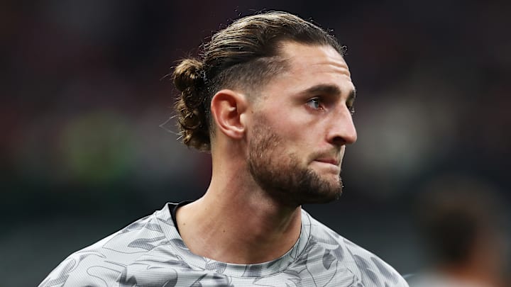 Adrien Rabiot est au cœur de l'actualité.