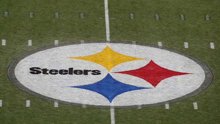 Sep 10, 2023; Pittsburgh, Pennsylvania, USA; General view of the Steelers logo on the field field before the Pittsburgh Steelers host the San Francisco 49ers at Acrisure Stadium. Mandatory Credit: Charles LeClaire-Imagn Images Sep 10, 2023; Pittsburgh, Pennsylvania, USA; General view of the Steelers logo on the field field before the Pittsburgh Steelers host the San Francisco 49ers at Acrisure Stadium. Mandatory Credit: Charles LeClaire-Imagn Images