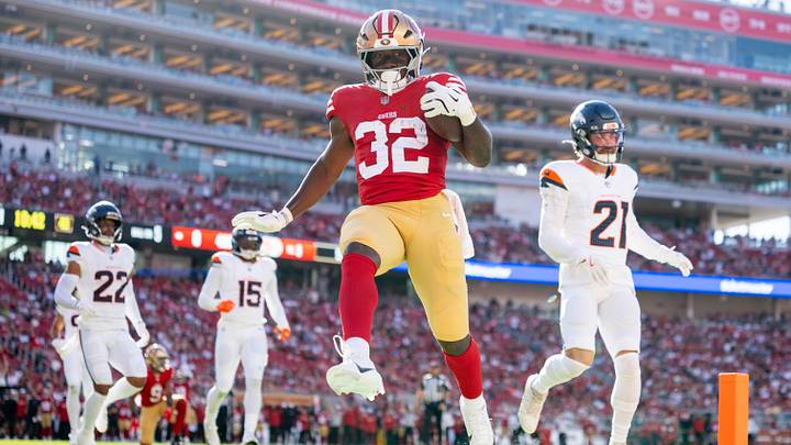August 9, 2025; Santa Clara, California, USA; San Francisco 49ers running back Patrick Taylor Jr. (32) during the first quarter against the Denver Broncos at Levi's Stadium. August 9, 2025; Santa Clara, California, USA; San Francisco 49ers running back Patrick Taylor Jr. (32) during the first quarter against the Denver Broncos at Levi's Stadium.