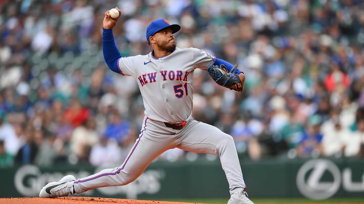 Jun 3, 2026; Seattle, Washington, USA; New York Mets starting pitcher Freddy Peralta (51) pitches to the Seattle Mariners during the first inning at T-Mobile Park. Mandatory Credit: Steven Bisig-Imagn Images Jun 3, 2026; Seattle, Washington, USA; New York Mets starting pitcher Freddy Peralta (51) pitches to the Seattle Mariners during the first inning at T-Mobile Park. Mandatory Credit: Steven Bisig-Imagn Images