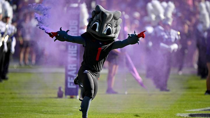 Nov 8, 2025; Fort Worth, Texas, USA; The TCU Horned Frogs mascot takes the field before the game against the Iowa State Cyclones at Amon G. Carter Stadium. Mandatory Credit: Jerome Miron-Imagn Images Nov 8, 2025; Fort Worth, Texas, USA; The TCU Horned Frogs mascot takes the field before the game against the Iowa State Cyclones at Amon G. Carter Stadium. Mandatory Credit: Jerome Miron-Imagn Images