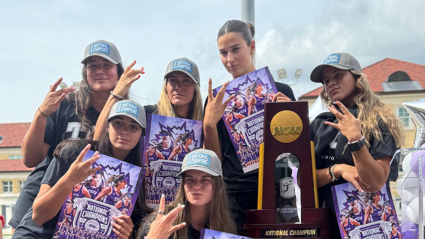 TCU Volleyball Keeps Rolling as Horned Frogs Stack Up Fall Highlights