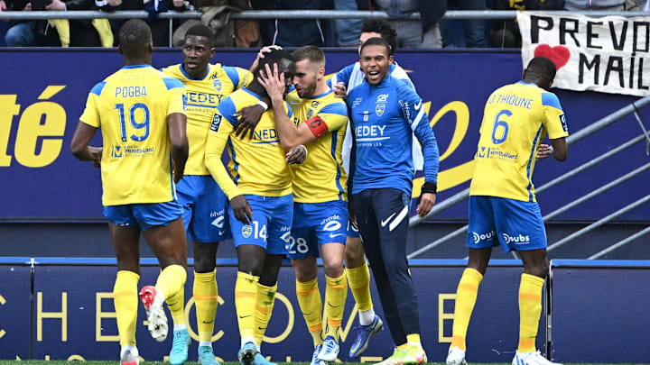 Sochaux a renversé le Paris FC.