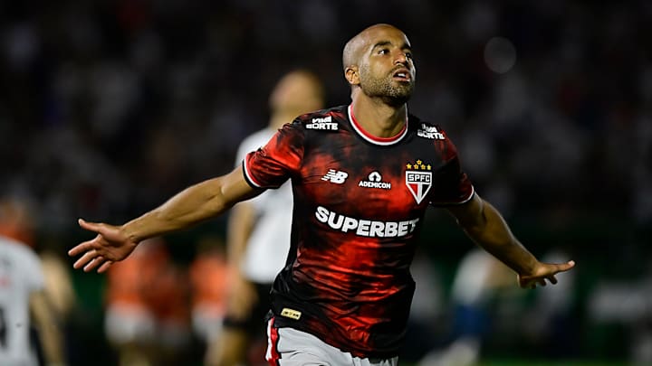 Lucas Moura anotou doblete na vitória do São Paulo Lucas Moura anotou doblete na vitória do São Paulo