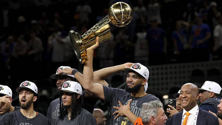 New York Knicks center Karl-Anthony Towns (32): Geoff Burke-Imagn Images New York Knicks center Karl-Anthony Towns (32): Geoff Burke-Imagn Images