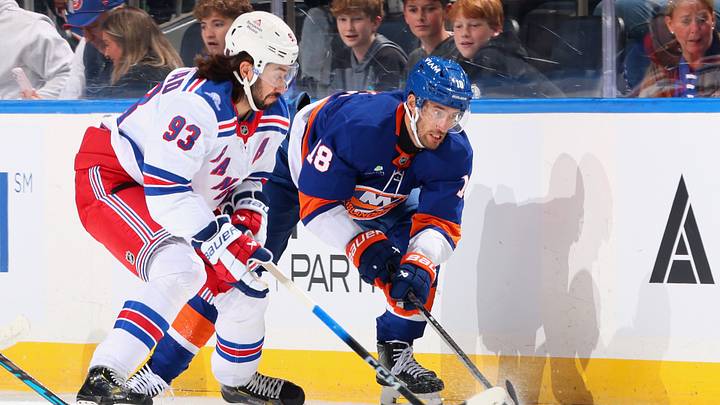 New York Rangers v New York Islanders