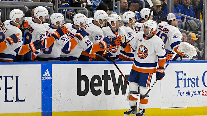 Nov 3, 2022; St. Louis, Missouri, USA;  New York Islanders center Kyle Palmieri (21) is