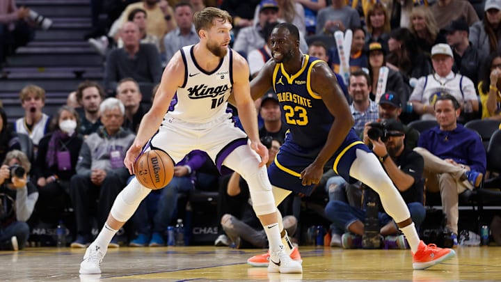 Sacramento Kings v Golden State Warriors