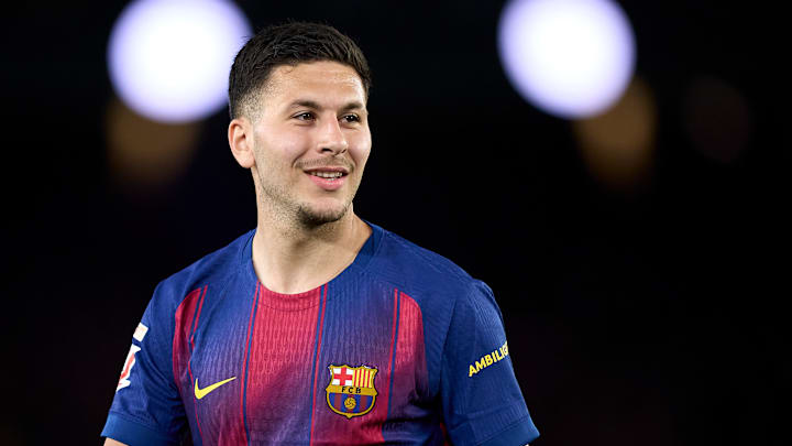 Roony Bardghji entra na vaga de Lamine Yamal