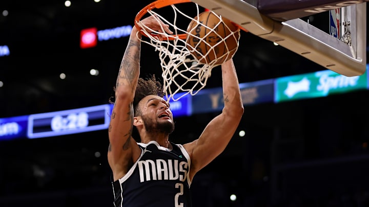 Dallas Mavericks v Los Angeles Lakers