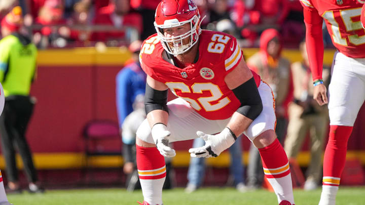 Nov 10, 2024; Kansas City, Missouri, USA; Kansas City Chiefs guard Joe Thuney (62) at the line of scrimmage against the Denver Broncos during the game at GEHA Field at Arrowhead Stadium. Mandatory Credit: Denny Medley-Imagn Images