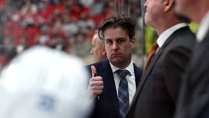 NHL: MAR 30 Islanders at Hurricanes