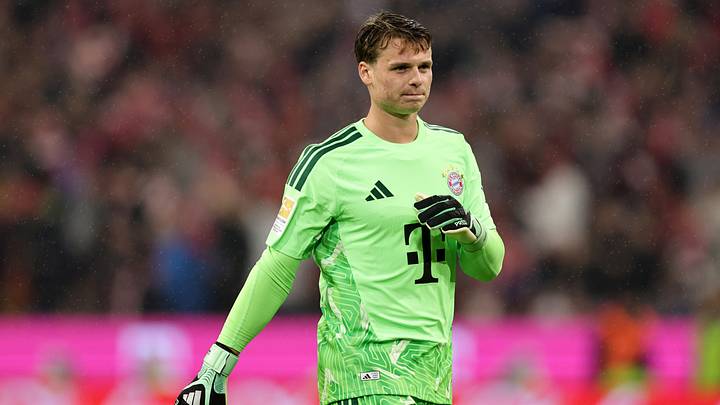 Jonas Urbig soll Manuel Neuer im Bayern-Tor beerben.