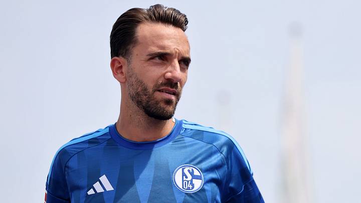 Kenan Karaman verpasst aufgrund einer Hüftverletzung den DFB-Pokal-Auftakt Kenan Karaman verpasst aufgrund einer Hüftverletzung den DFB-Pokal-Auftakt