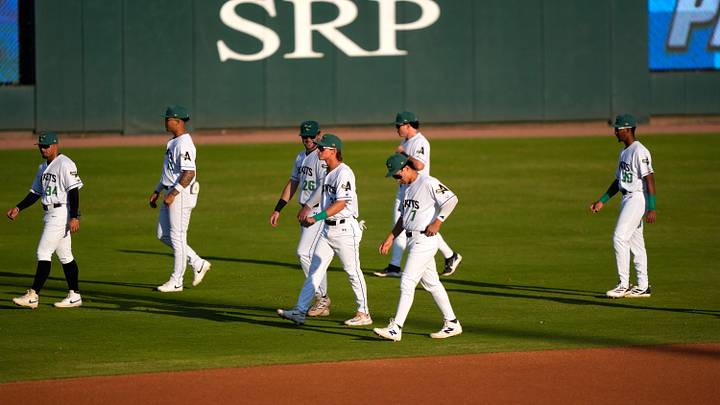 The GreenJackets warm up before opening day of the Augusta GreenJackets at SRP Park in North Augusta, S.C., on Tuesday, April 14, 2026. Mandatory Credit: Katie Goodale - Augusta Chronicle/USA TODAY NETWORK