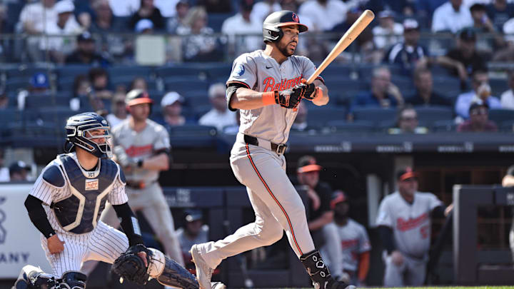 Jun 20, 2024; Bronx, New York, USA; Baltimore Orioles outfielder Anthony Santander (25) hits a single against the New York Yankees during the second inning at Yankee Stadium. Mandatory Credit: John Jones-Imagn Images Jun 20, 2024; Bronx, New York, USA; Baltimore Orioles outfielder Anthony Santander (25) hits a single against the New York Yankees during the second inning at Yankee Stadium. Mandatory Credit: John Jones-Imagn Images