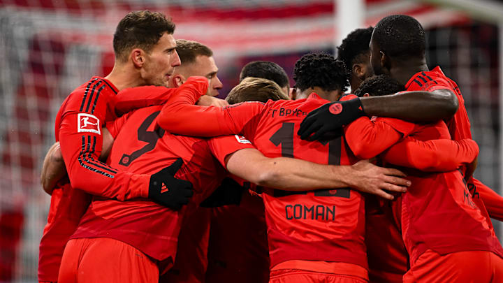 FC Bayern München v FC Augsburg - Bundesliga FC Bayern München v FC Augsburg - Bundesliga