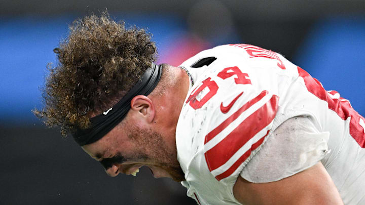  New York Giants tight end Theo Johnson reacts in frustration after yet another loss.