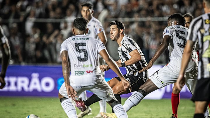 Operário-PR surpreendeu o Peixe no primeiro turno Operário-PR surpreendeu o Peixe no primeiro turno