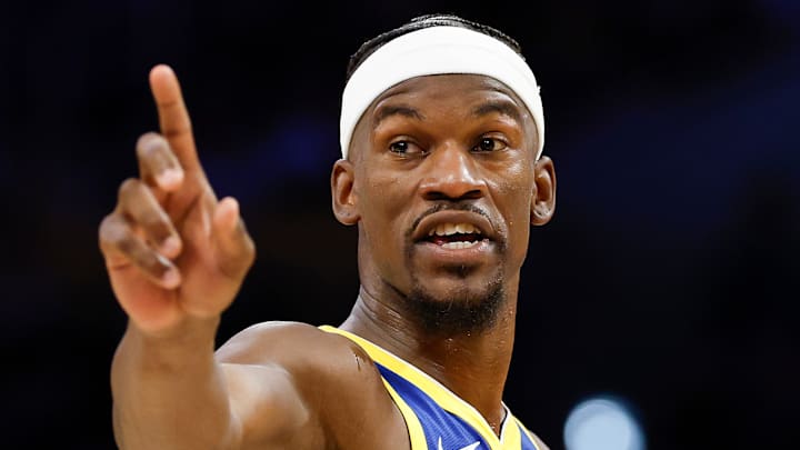 Golden State Warriors v Los Angeles Lakers